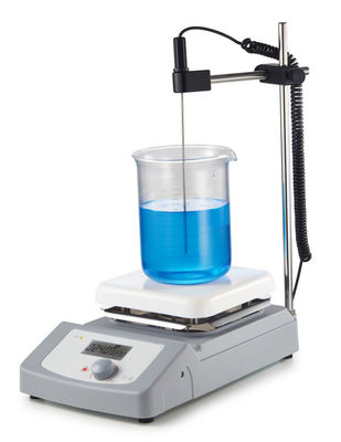 Laboratorium 5L Liquid Mixing 380 ° C Digital Magnetic Stirrer Dengan Hot Plate